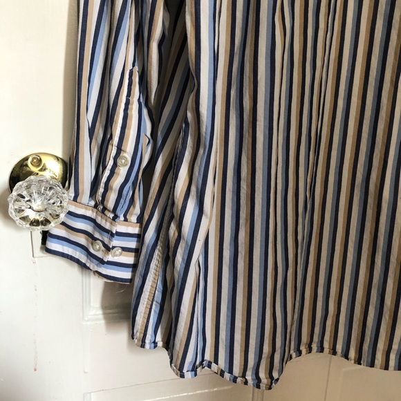 SALE🤑•Blue/Tan Pinstriped Buttoned Dress Shirt for Men - Picture 7 of 8